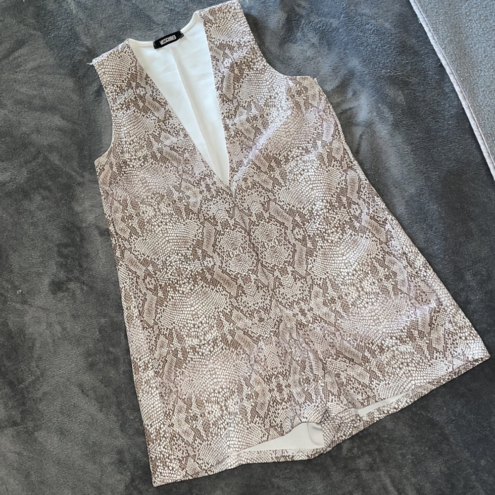 🔥🐍 Missguided Snake Print Snakeskin Romper 🐍🔥